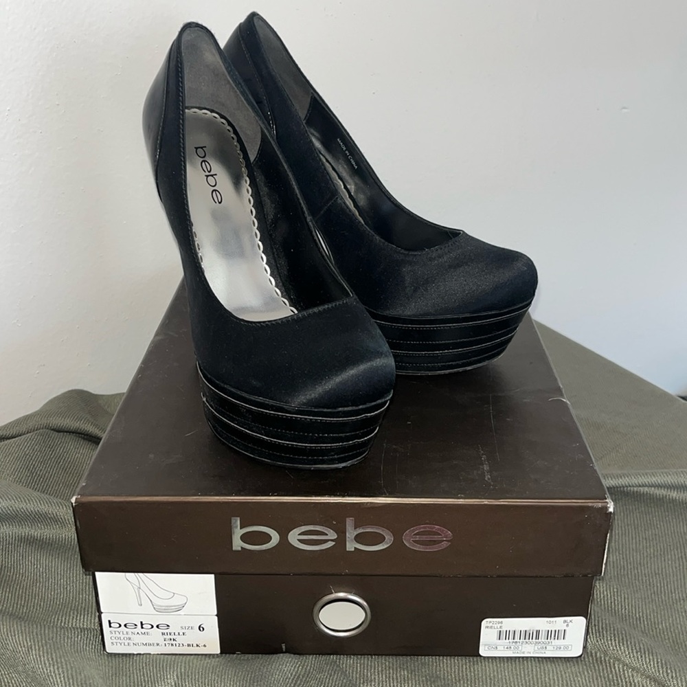 Bebe Platform Pumps